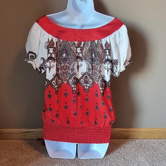 Bebe Silk Dressy Fringed Short Sleeved Blouse Size XS - Picture 2 of 12